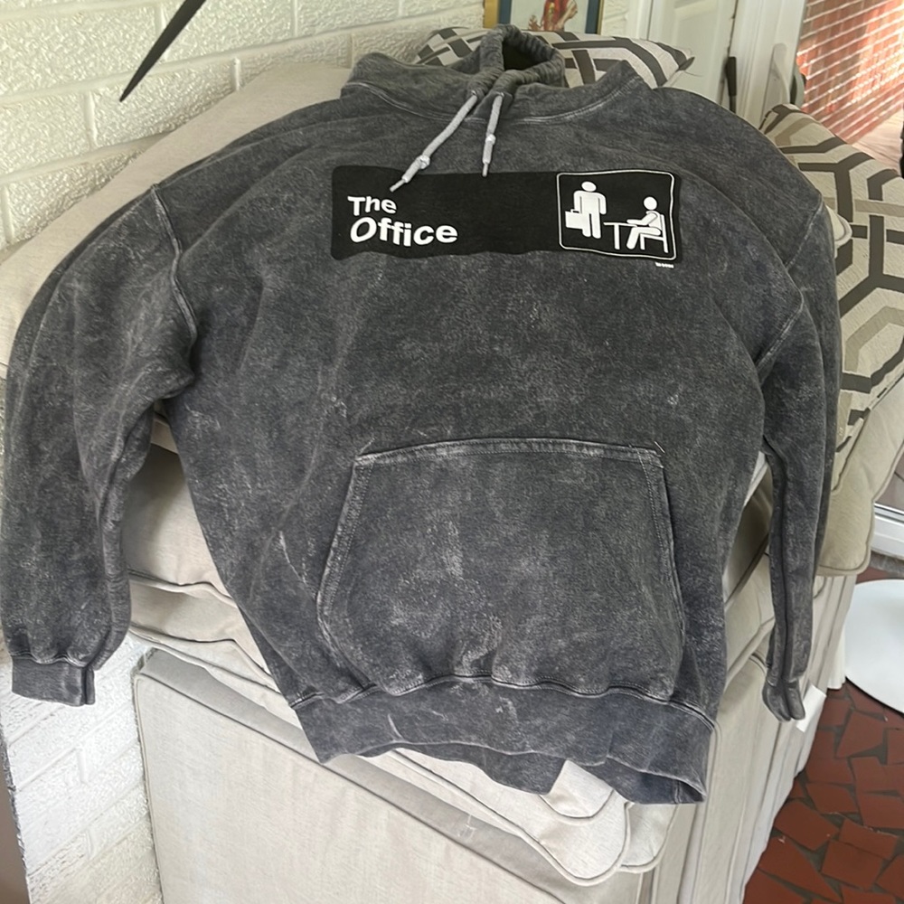 Cute barely worn the office sweatshirt-hoodie sweatshirt
